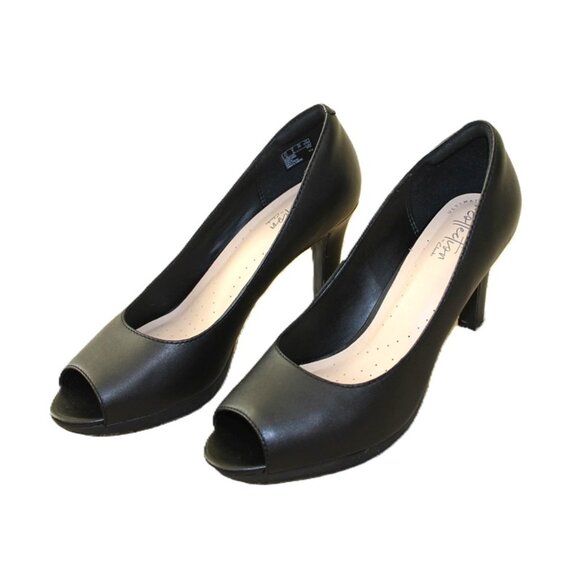 CLARKS *Like New* Adriel Phyliss Genuine Leather Peep Toe Pumps in Black (Sz. 8) - Picture 1 of 10